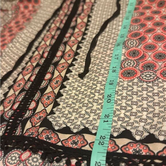 DINA BE Women Medium Boho Indie Multi color Patterned Blouse black crochet - Picture 8 of 10